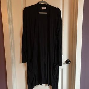 Black Old Navy long line duster style sweater